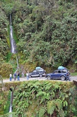 Cars on Camino del muerto S