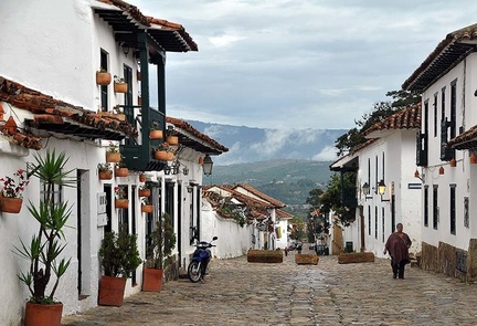 Villa de Leyva Street Ms