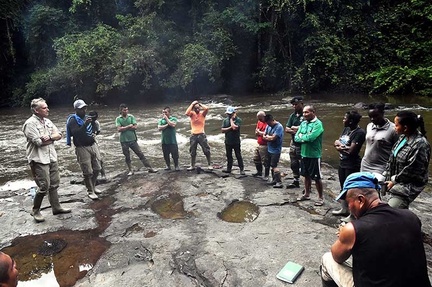 Group meeting Morai Tepu