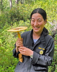 Tshering Wangmo Amanita hemibapha Haa Cp DW Ms